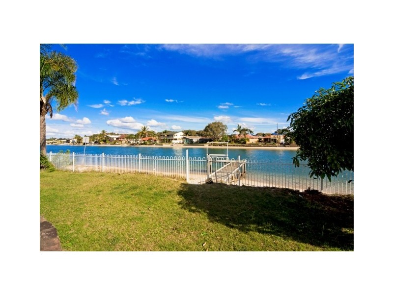 60 Parnki Parade, Palm Beach QLD 4221