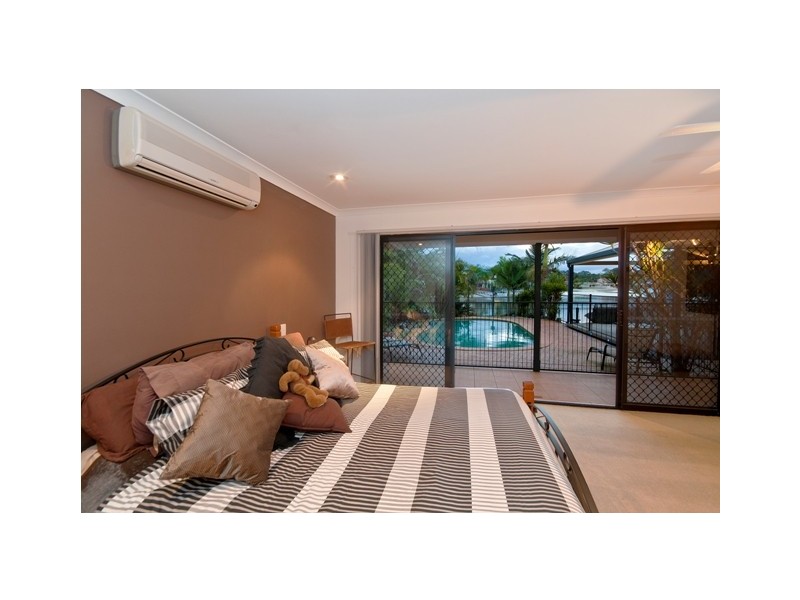 122 Tahiti Avenue, Palm Beach QLD 4221