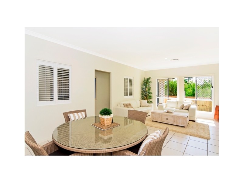 25 Antonson Cresent, Mudgeeraba QLD 4213