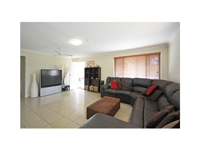 5 Barberry Court, Palm Beach QLD 4221
