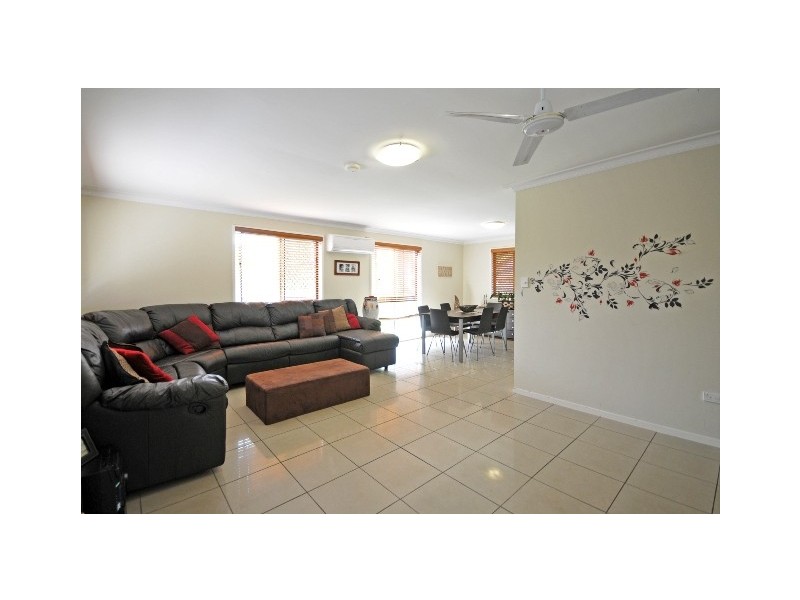 5 Barberry Court, Palm Beach QLD 4221