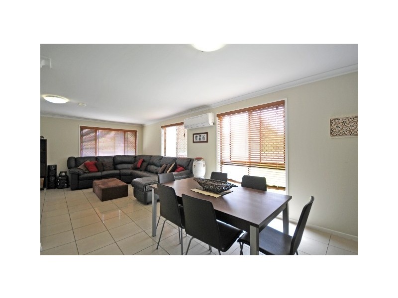 5 Barberry Court, Palm Beach QLD 4221