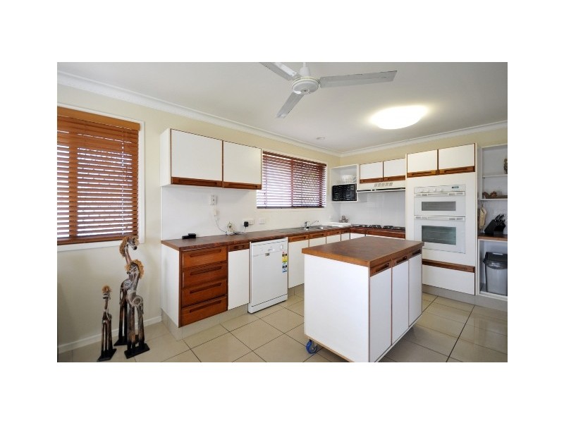 5 Barberry Court, Palm Beach QLD 4221