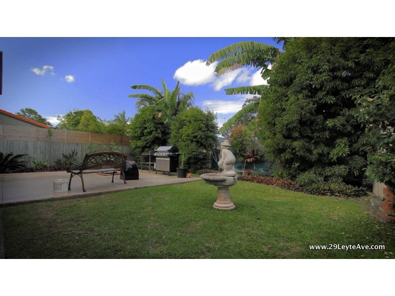 2/29 Leyte Avenue, Palm Beach QLD 4221