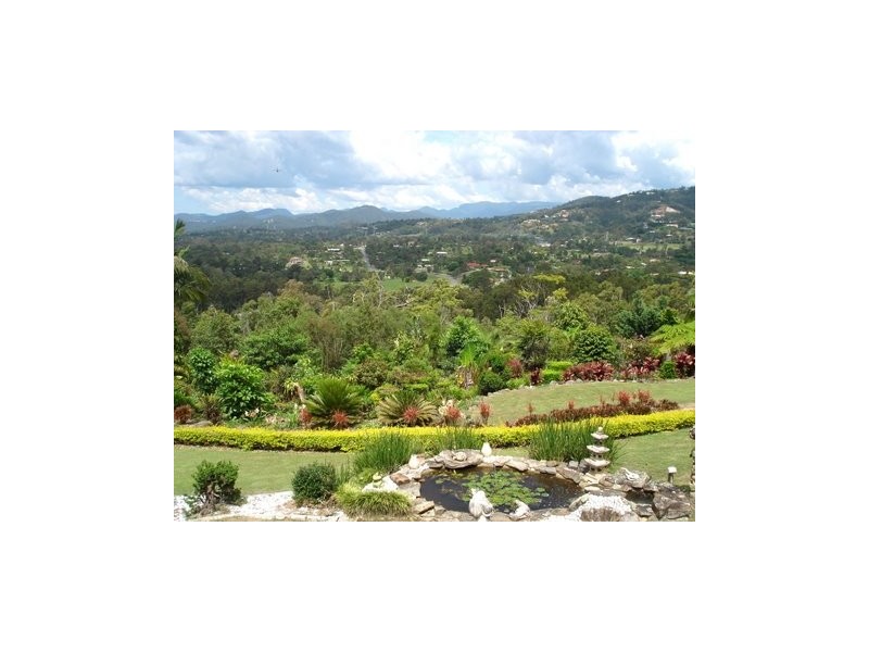 6 The Pinnacle, Worongary QLD 4213