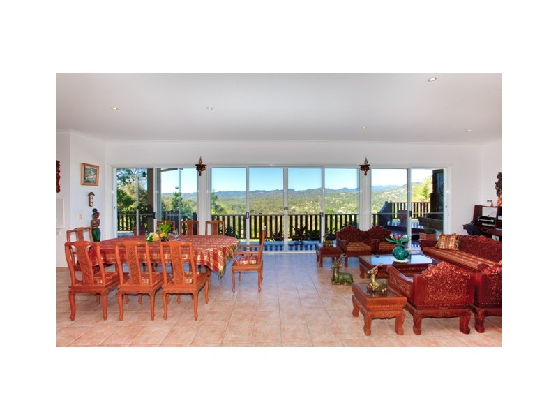 6 The Pinnacle, Worongary QLD 4213