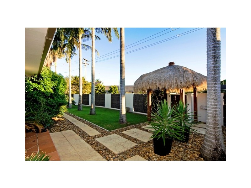 43 Seventh Avenue, Palm Beach QLD 4221