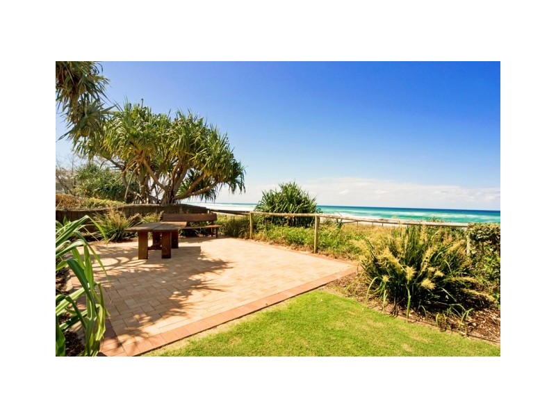 207/1 Twenty First Avenue, Palm Beach QLD 4221