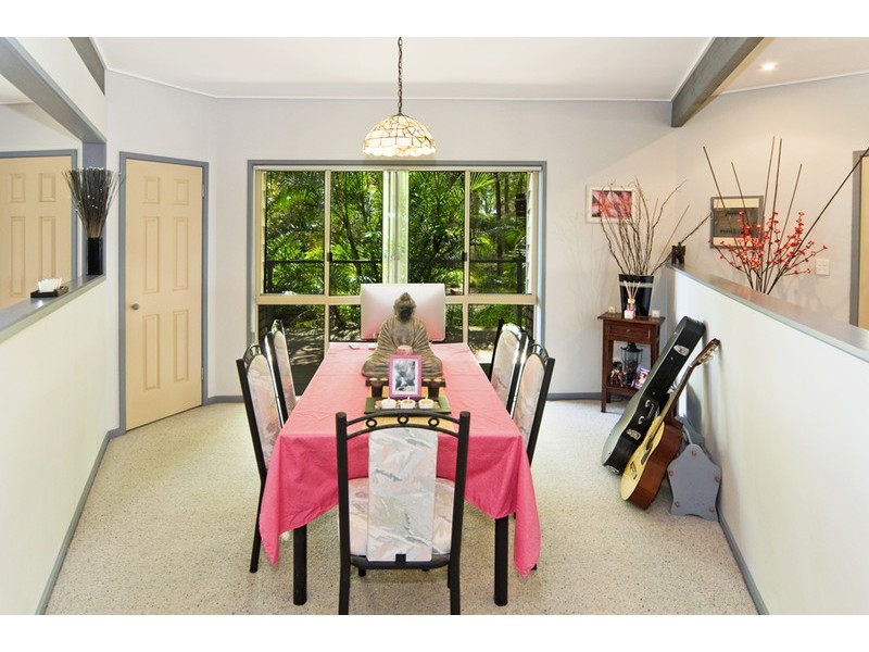63 Westminster Boulevard, Elanora QLD 4221