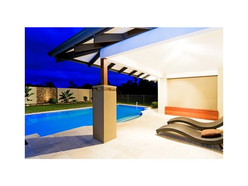 4 Lita Court, Tallebudgera QLD 4228