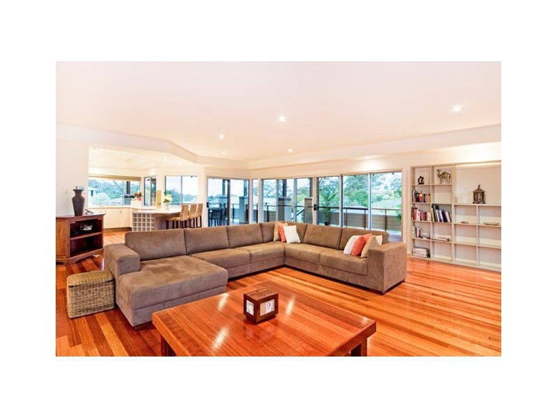 4 Lita Court, Tallebudgera QLD 4228