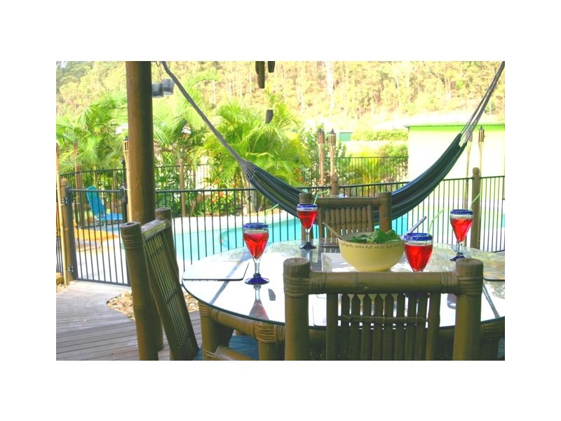 123 Valley Drive, Tallebudgera QLD 4228