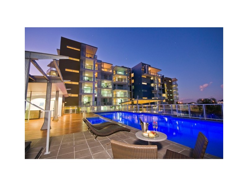 2207/10 Fifth Aveune, Palm Beach QLD 4221