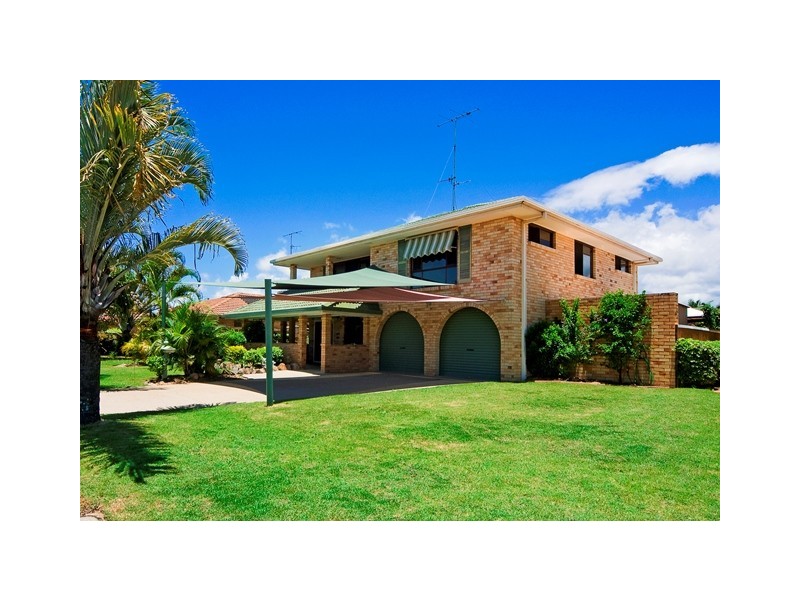 12 Sycamore Place, Palm Beach QLD 4221