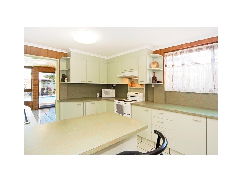 12 Sycamore Place, Palm Beach QLD 4221