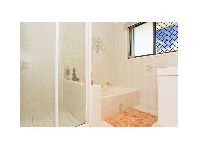 12 Sycamore Place, Palm Beach QLD 4221