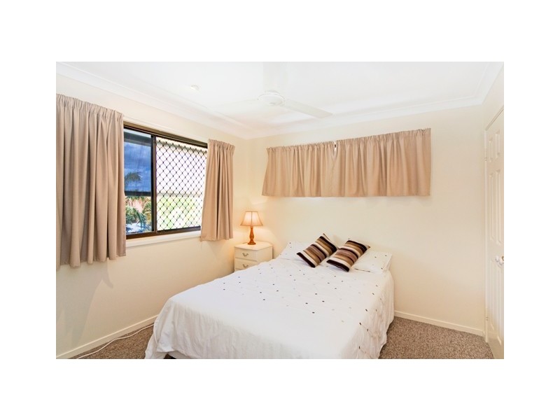 12 Sycamore Place, Palm Beach QLD 4221