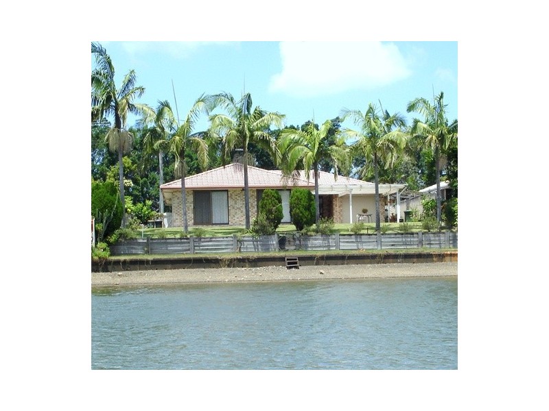 129 Currumbin Creek Road, Currumbin Waters QLD 4223