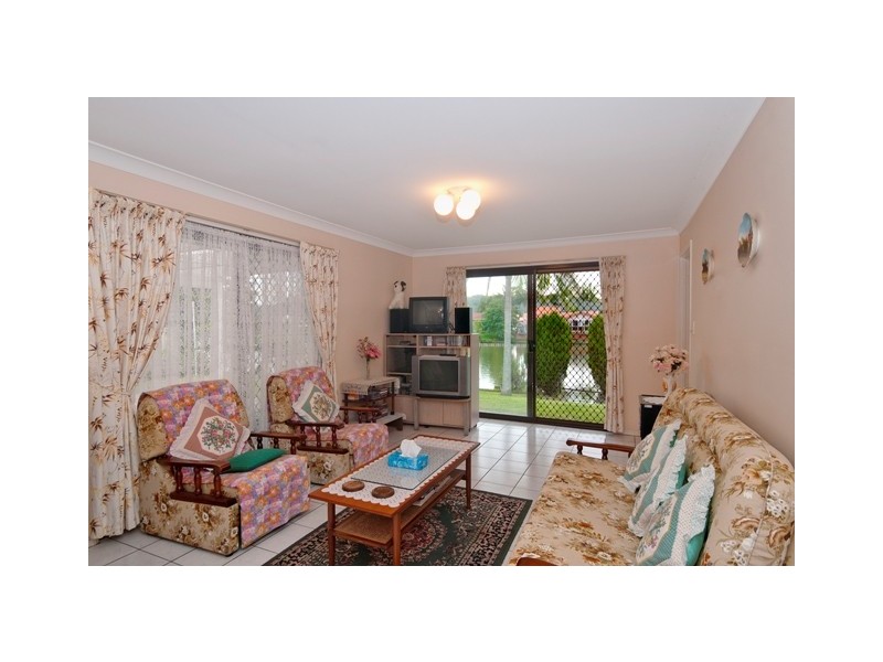 129 Currumbin Creek Road, Currumbin Waters QLD 4223