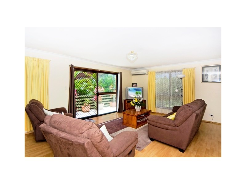 1/2218 Gold Coast Highway, Mermaid Beach QLD 4218