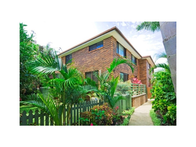 1/2218 Gold Coast Highway, Mermaid Beach QLD 4218