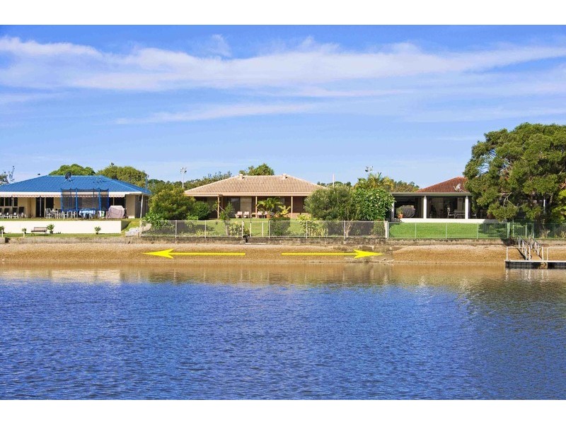 126 Melaleuca Drive, Palm Beach QLD 4221
