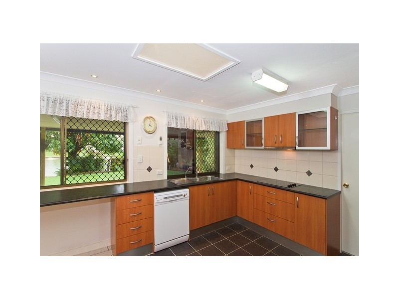 55 Guineas Creek Road, Elanora QLD 4221