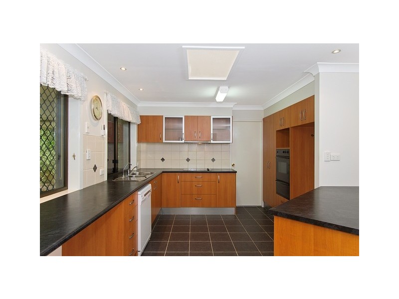 55 Guineas Creek Road, Elanora QLD 4221