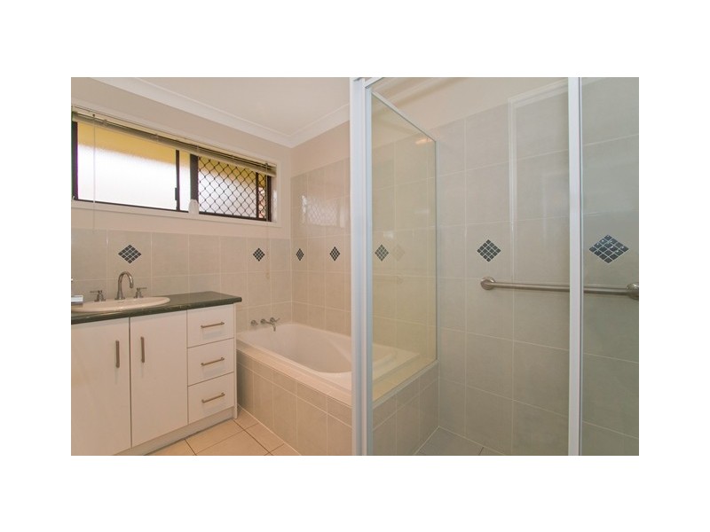 55 Guineas Creek Road, Elanora QLD 4221