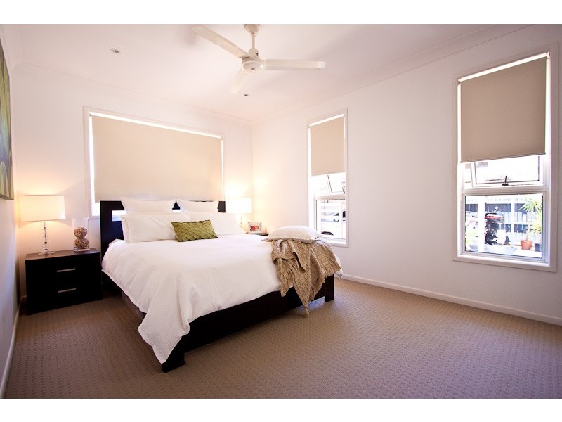 90 Tahiti Avenue, Palm Beach QLD 4221