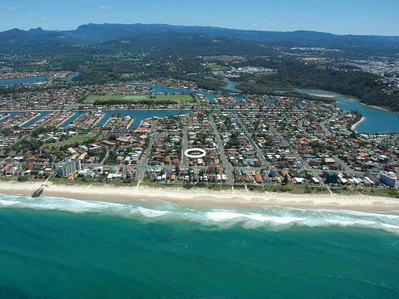 9 Twenty Fourth Avenue, Palm Beach QLD 4221