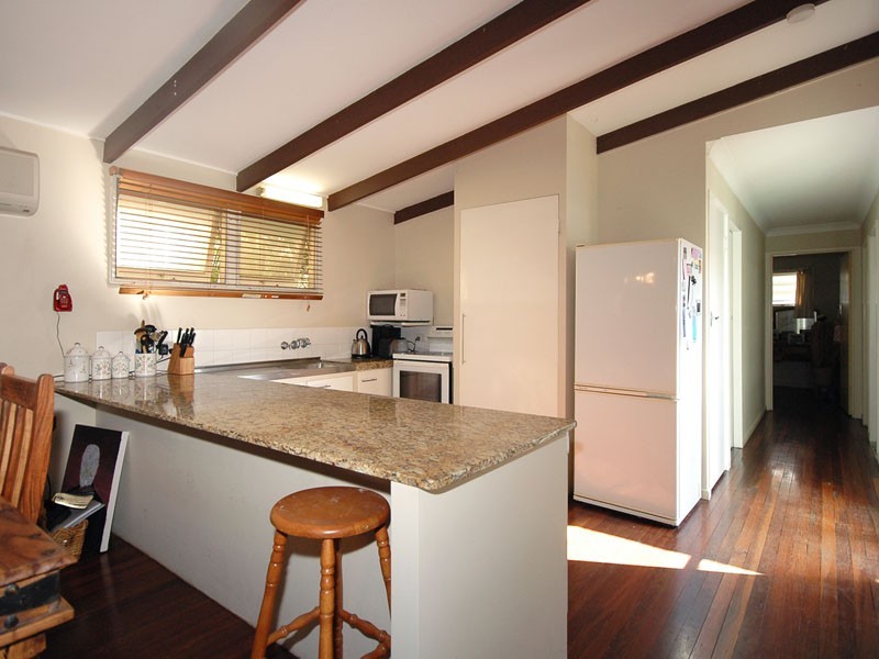 9 Twenty Fourth Avenue, Palm Beach QLD 4221