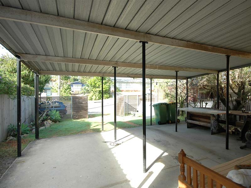 9 Twenty Fourth Avenue, Palm Beach QLD 4221