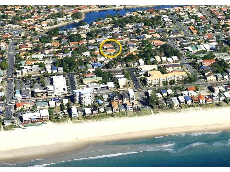 32 Tatha Avenue, Palm Beach QLD 4221