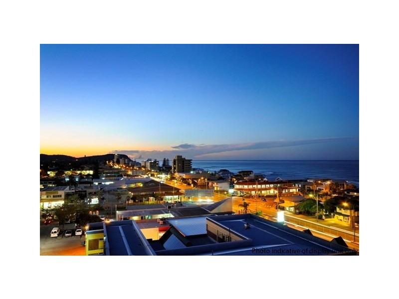 10 Fifth Avenue, Palm Beach QLD 4221