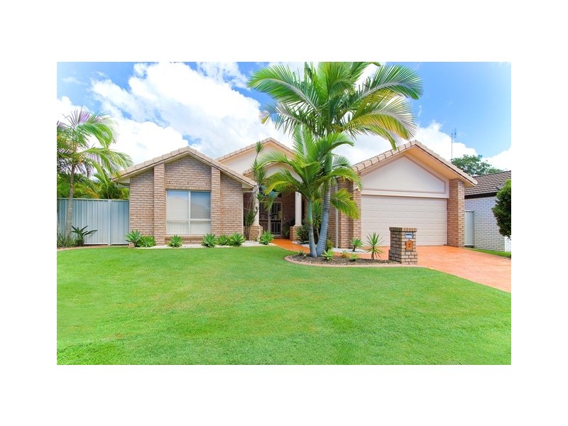 2 Fiddlewood Place, Reedy Creek QLD 4227