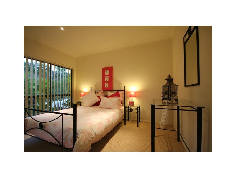 70 Sky Royal Terrace, Burleigh Heads QLD 4220