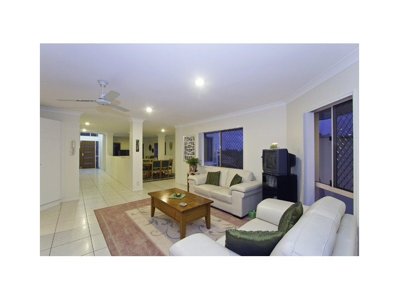 22 Sirec Way, Burleigh Heads QLD 4220