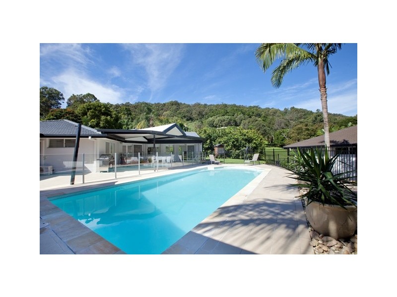 17 Jamberoo Court, Tallebudgera QLD 4228