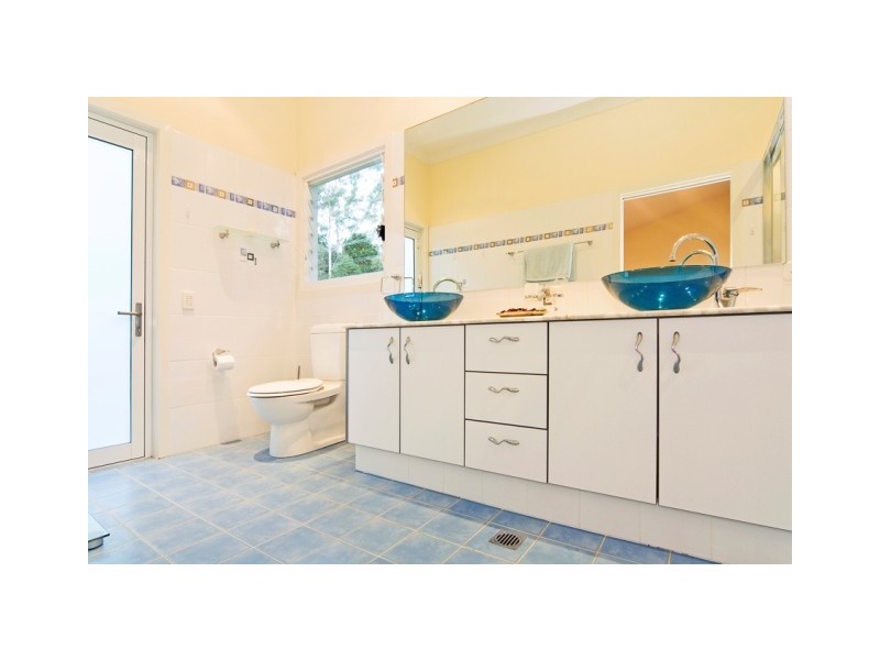 1049 Tallebudgera Creek Road, Tallebudgera Valley QLD 4228