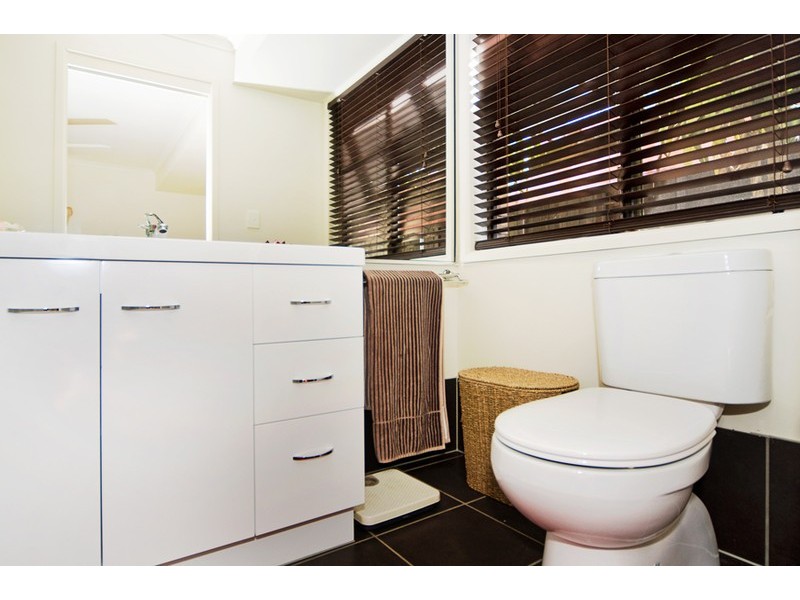 94 Japonica Drive, Palm Beach QLD 4221