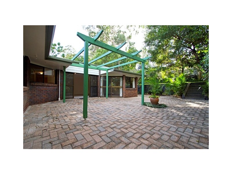 15 Bronhill Street, Currumbin Waters QLD 4223