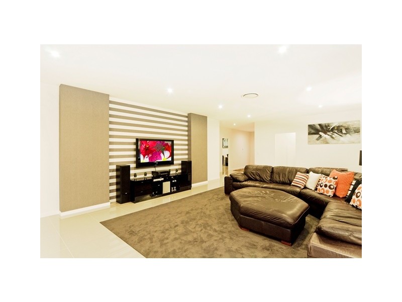 208 Mallawa Drive, Palm Beach QLD 4221