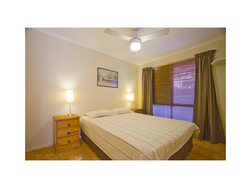 2/39 Twenty Sixth Avenue, Palm Beach QLD 4221