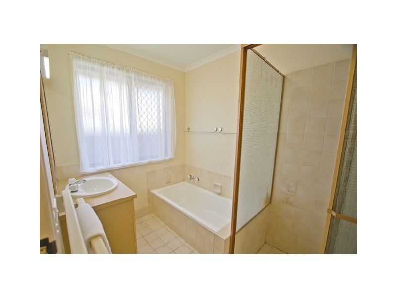 2/39 Twenty Sixth Avenue, Palm Beach QLD 4221