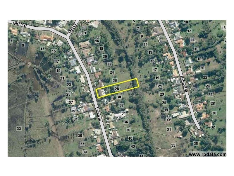 28 Larch Street, Tallebudgera QLD 4228