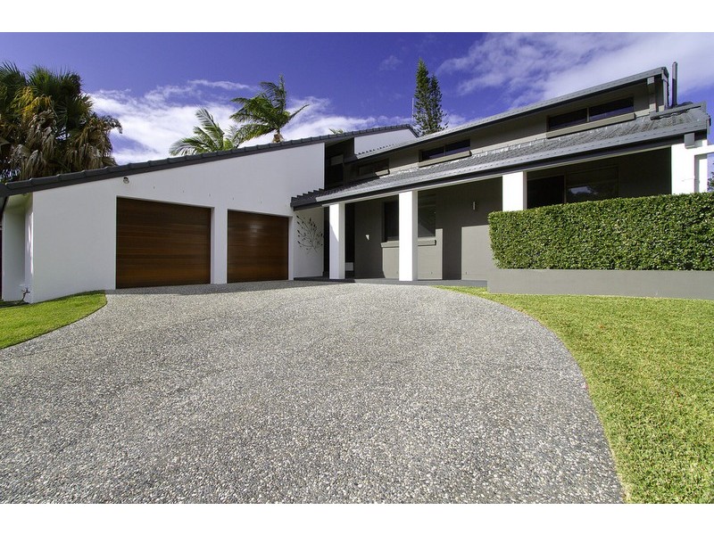 152 Tallebudgera Drive, Palm Beach QLD 4221