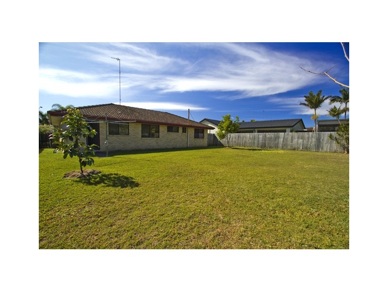 26 Spindle Street, Palm Beach QLD 4221