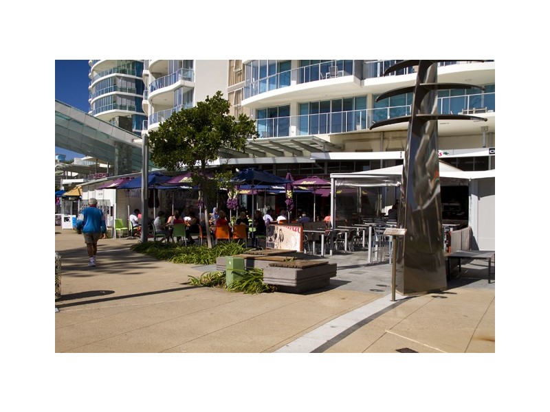 90 McLean Street, Coolangatta QLD 4225