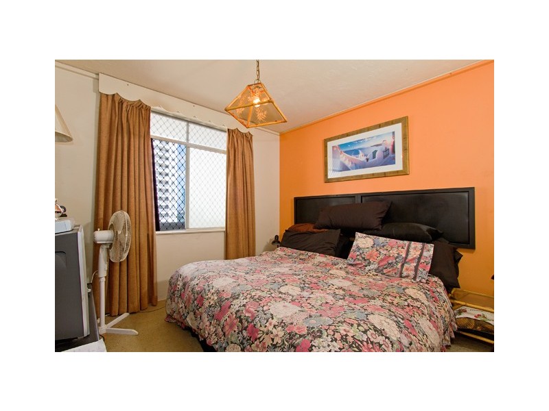43/64 Esplanade, Surfers Paradise QLD 4217